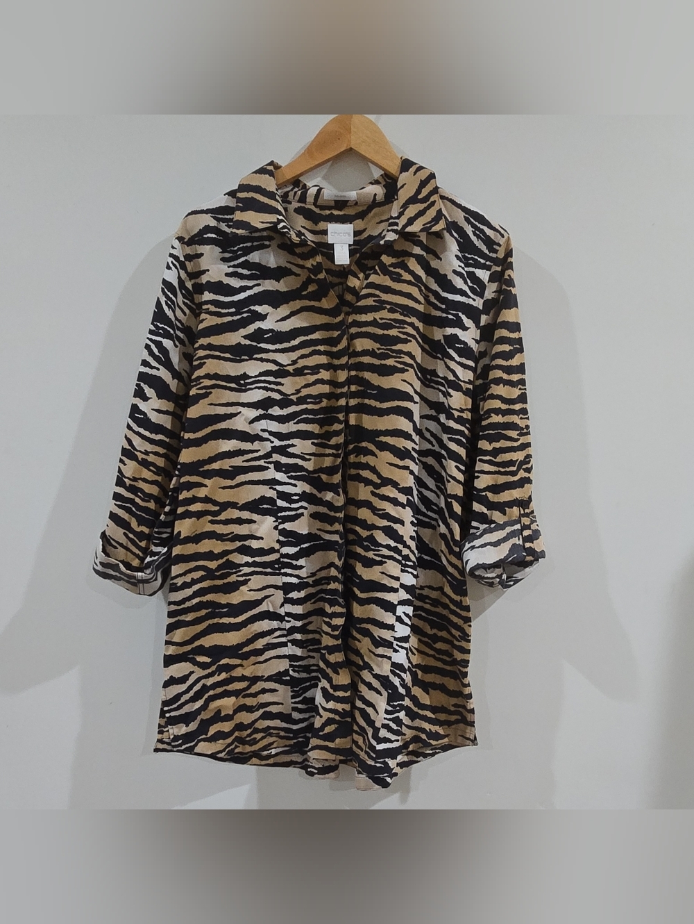 Chico's No Iron Big Cat Print 3/4 Sleeve Tunic Shirt Size 3, or XL 16-18